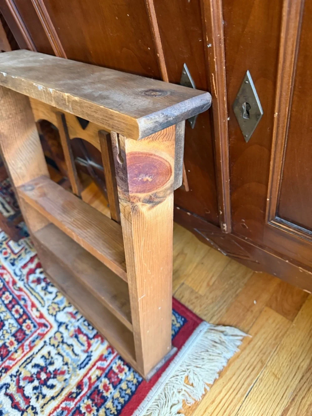 VTG Wooden Wall Shelf 9 Pocket Curio/Knick knack/wall Pocket Heart Cut Out